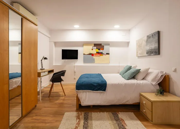 Orange Loft, Posibilidad De Parking Жирона